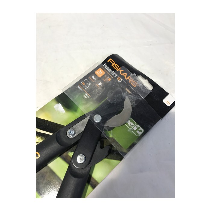 FISKARS® PowerGear™ II L70 Astschere
