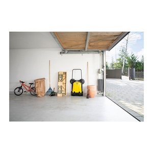 KÄRCHER S 4 Twin Kehrmaschine