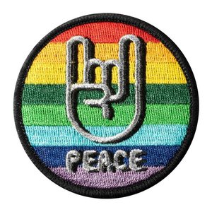 LAUT MAGMOJI BADGE Peace Fashion compatible with MagSafe