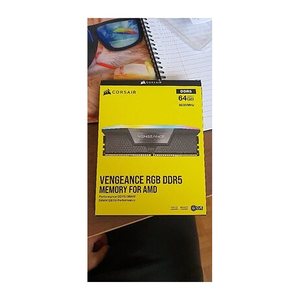 DDR5 64GB PC 6000 CL30 CORSAIR KIT (2x32GB) VENGEANCE RGB G retail