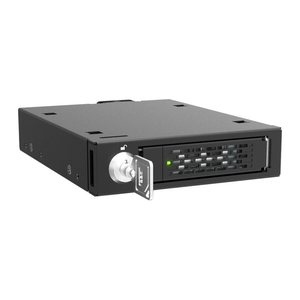 We-Ra. IcyDock 1x 2.5" u.2/U.3 NVMe to PCIe 5.0 MCIO SFF-TA