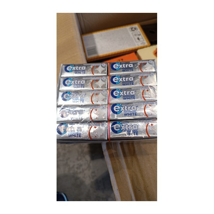 extra® PROFESSIONAL WHITE Kaugummis 30x 10 Dragees, 30 St.