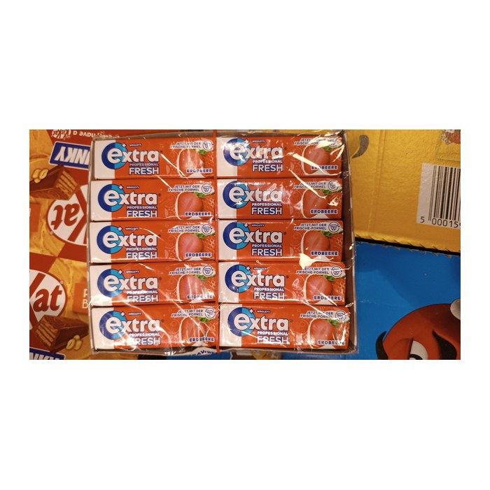 extra® PROFESSIONAL FRESH ERDBEERE Kaugummis 30x 10 Dragees, 30 St.