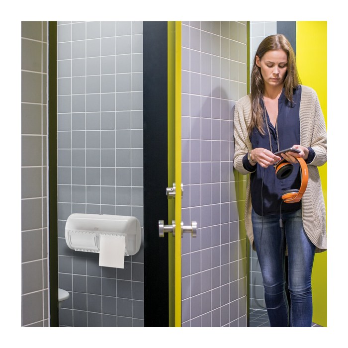TORK Toilettenpapier T4 Advanced Soft 3-lagig Recyclingpapier, 30 Rollen