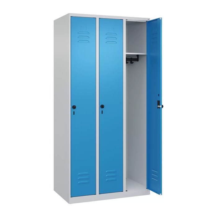 CP Spind Classic Plus lichtblau, lichtgrau 080000-30 S10004, 3 Schließfächer 90,0 x 50,0 x 185,0 cm